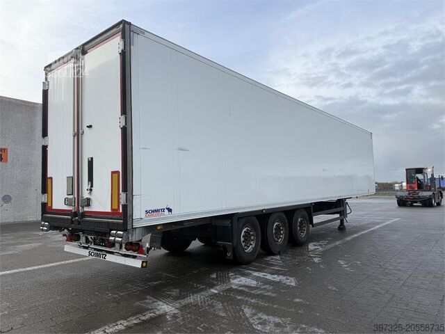 Kølet/frosset transport Schmitz 33 pl. Dobbelt compartment