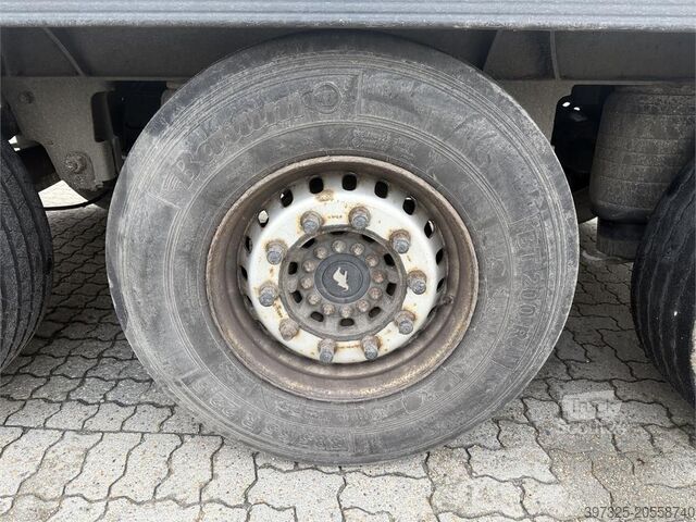 Kølet/frosset transport Schmitz Refrigerated trailer / Kühlauflieger / Køletrailer