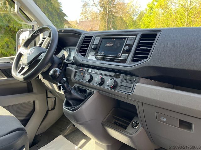 Dėžinis furgonas VOLKSWAGEN CRAFTER 2.0TDI XXXL KOFFER RAMPE KAMERA 177 PS