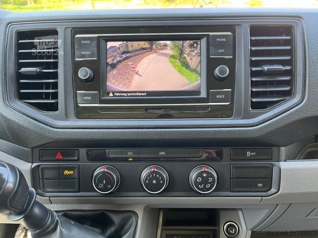 Dėžinis furgonas VOLKSWAGEN CRAFTER 2.0TDI XXXL KOFFER RAMPE KAMERA 177 PS