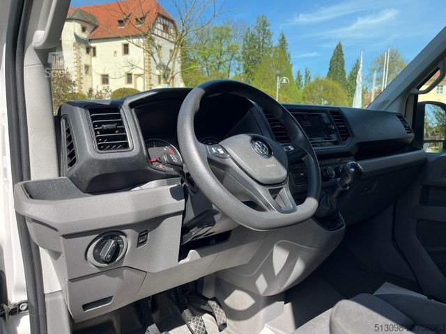 Dėžinis furgonas VOLKSWAGEN CRAFTER 2.0TDI XXXL KOFFER RAMPE KAMERA 177 PS