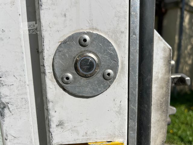 Dėžinis furgonas VOLKSWAGEN CRAFTER 2.0TDI XXXL KOFFER RAMPE KAMERA 177 PS