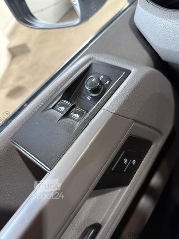 Furgon blaszak VOLKSWAGEN CRAFTER KASTENWAGEN*2019*EURO6*1HAND*PARKHILFE*