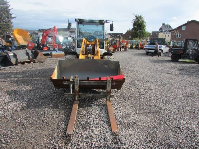 Radlader LIEBHERR L 506 Radlader 49.750 EUR