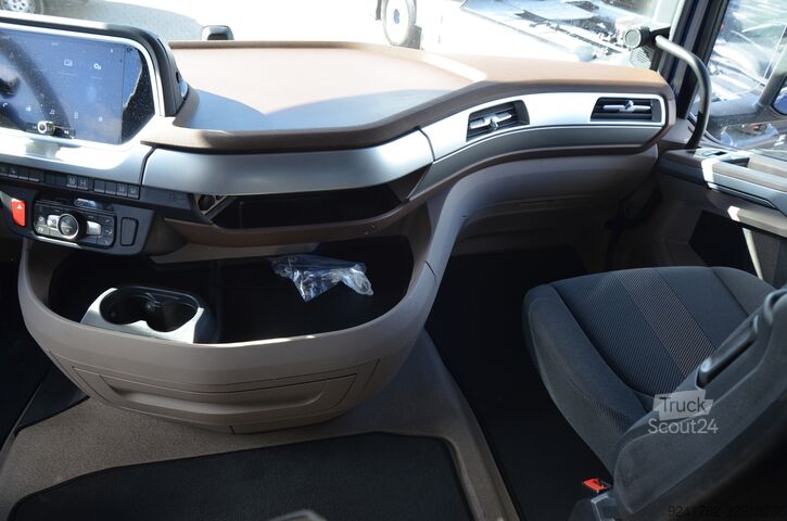 Standard SZM DAF XG+ 530 / ACC / KLIMA P. / PCC /FULL LED / ECO / WAGA / 1366