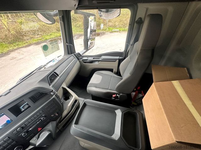 Altro MAN TGS 33.440 6x6 /3-Seiten- Kipper / HIAB 228-4