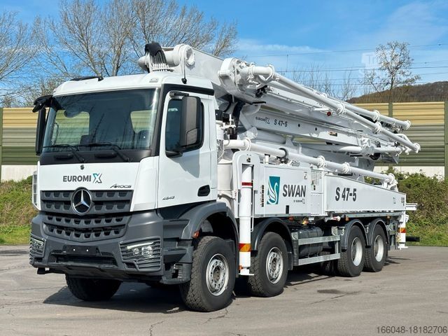 Camión bomba de hormigón MERCEDES-BENZ Arocs 5 4542 8x4 SWAN TSP 47-5 160RZ ( 47m )