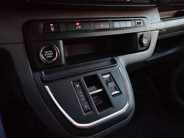 Hochdachkombi CITROEN E-JUMPY 75kWh L2 3-Zits ECC!