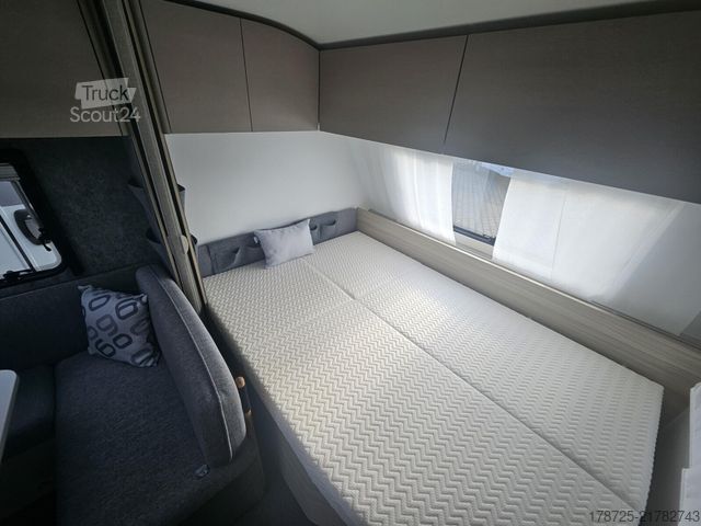 Husvagn ADRIA Altea 60Y 552  60Y Sondermodell Silber-Grau