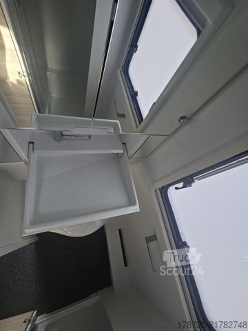 Rulotă ADRIA Altea 60Y 552 60Y Klima Mover Markise Radträger