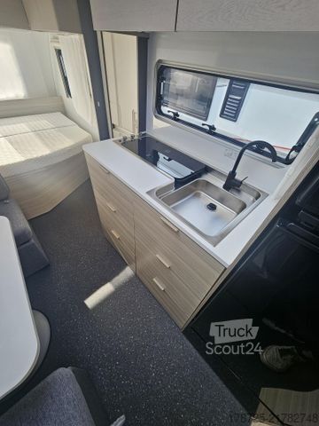 Rulotă ADRIA Altea 60Y 552 60Y Klima Mover Markise Radträger