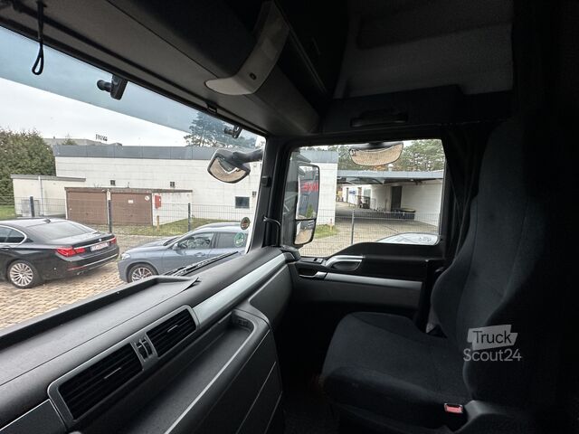 Standard SZM MAN TGX 18.400