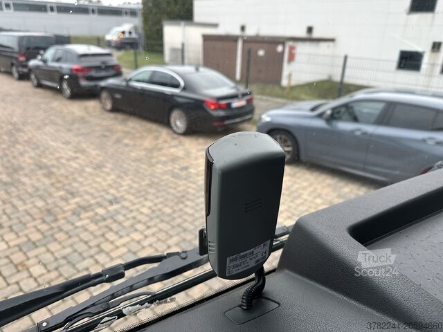 Standard SZM MAN TGX 18.400