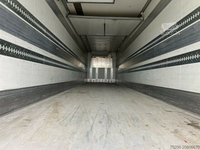 Specialios paskirties sunkvežimis Krone Cool Liner Multitemp SDR 27 eL4-MT