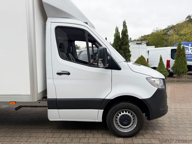 Skříňová dodávka MERCEDES-BENZ Sprinter 315CDI Koffer 3,5t Ladebordwand XL-Hoch