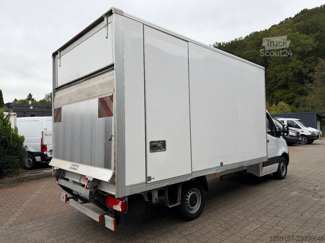 Skříňová dodávka MERCEDES-BENZ Sprinter 315CDI Koffer 3,5t Ladebordwand XL-Hoch