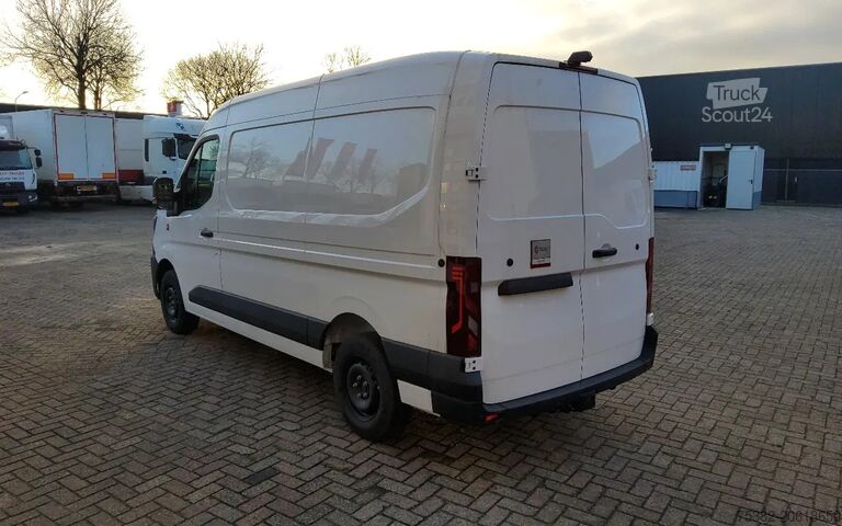 Kastenwagen Renault Master 150.35 EURO 6 L2H2 GESLOTEN WIT - V-63...