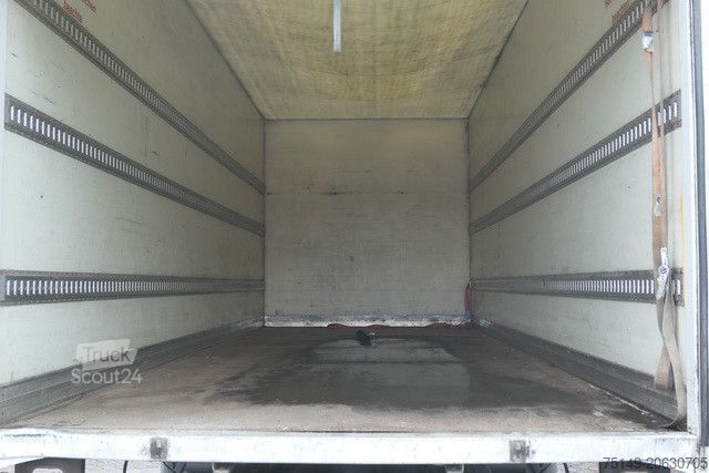 Фургон (грузовой автомобиль) MERCEDES-BENZ 1224 L Atego, 7.240mm lang, 2. Zylinder defekt