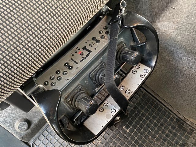 Flatbed truck MAN TGM 18.320 BL | HIAB 144*Funk*AHK*Kamera*AC