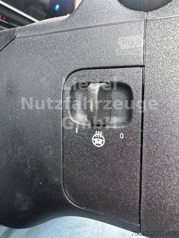 Minibus MERCEDES-BENZ V 300d AVANTGARDE lang*Leder*Distronic*Burmester