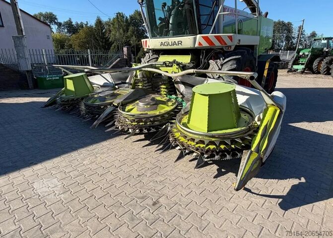 Kombains CLAAS Orbis 600