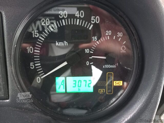 Traktor Belarus MTS 2022.4