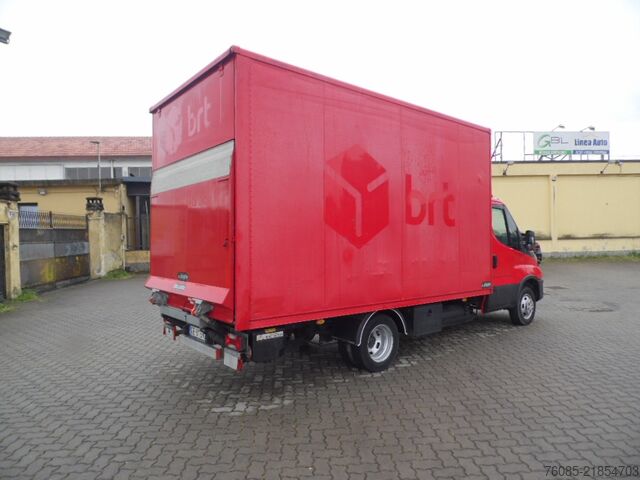Dostavno vozilo s kesonom IVECO DAILY 35C14 NAT POWER