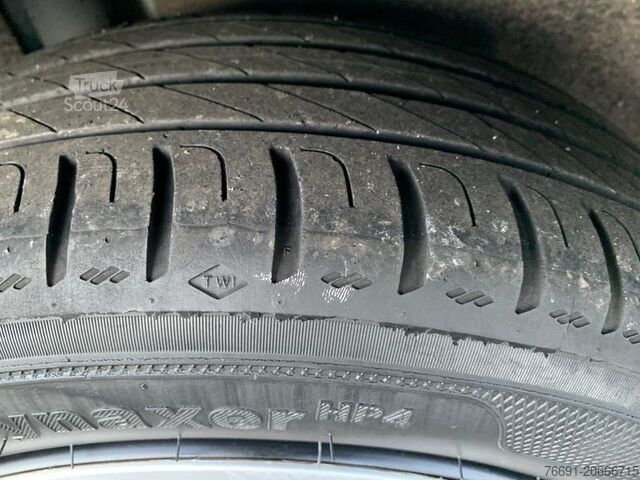 Kompakt furgon Ford Courier Van  Trend   Km: 157.900   -