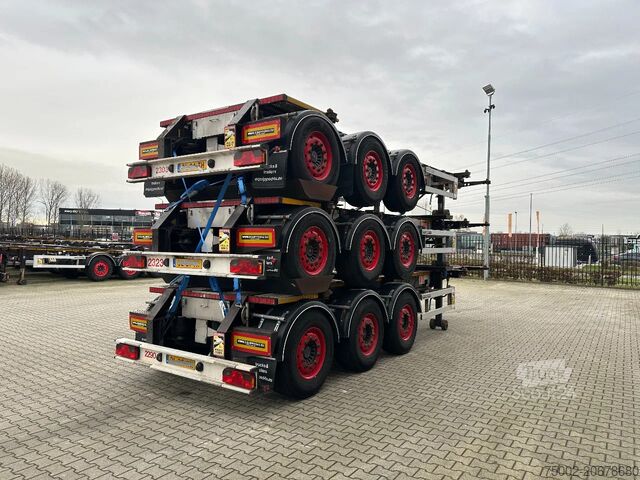 Containertransport Burg stack of 3x BURG 20FT ADR (EX/II, EX/III, FL, A...