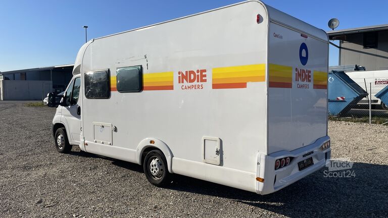 Caravana/autocaravana Fiat Ducato Carasuite 650 MF | 5 Posti Letto | Semintegrato