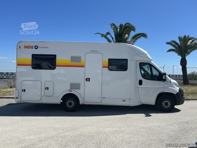 Caravana/autocaravana Fiat Ducato Carasuite 650 MF | 5 Posti Letto | Semintegrato