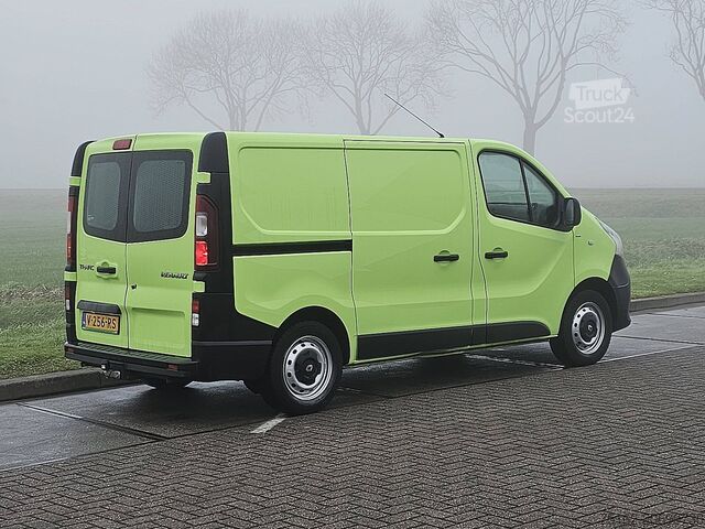 High-roof van RENAULT TRAFIC 1.6 DCI 120 COMFORT L1H1