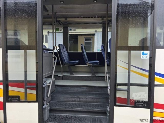 Autocar interurban SETRA S315 Überland 53+49+1, großer Gepäckraum