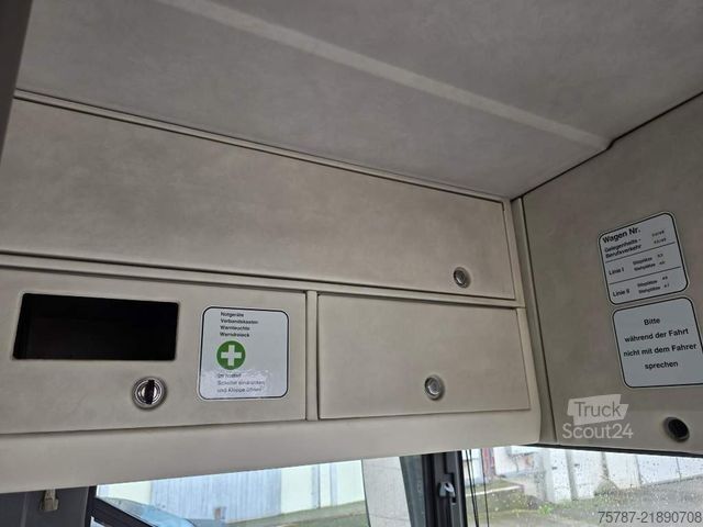 Şehirlerarası otobüs SETRA S315 Überland 53+49+1, großer Gepäckraum