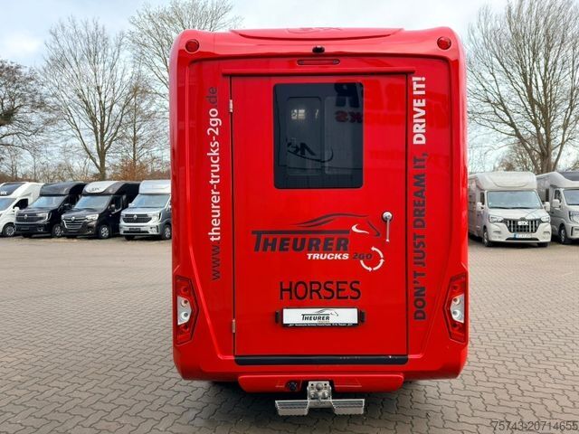 Przyczepa do przewozu bydła RENAULT Master STX Haras 3 sitzer