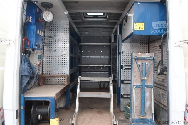 Kastenwagen hoch MERCEDES-BENZ Vario HKA / 816 D 1.Hand / rre / FN:88