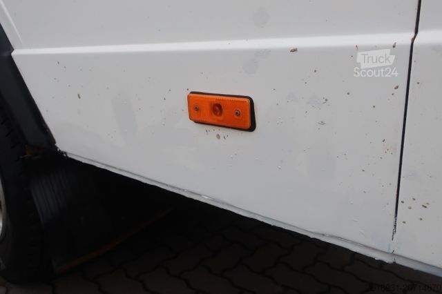 Kastenwagen hoch MERCEDES-BENZ Vario HKA / 816 D 1.Hand / rre / FN:88