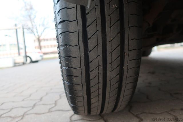 Kastenwagen VOLKSWAGEN T5 Transporter 2. Hand / SHZ / AHK / FN:112