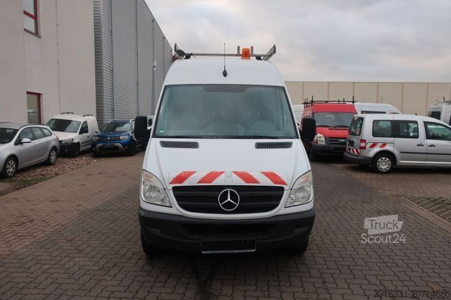Kastenwagen hoch MERCEDES-BENZ Sprinter 316 CDI 1. Hand / SHZ / Werkstatt/FN:60