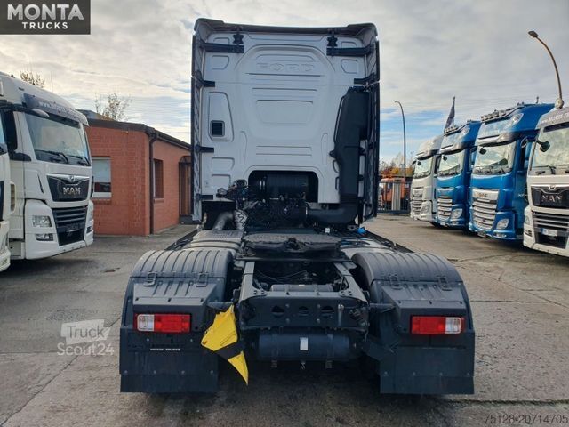 Standaard trekker FORD F-Max 500 BlackLine,Retarder,Navi, TÜV, Garantie