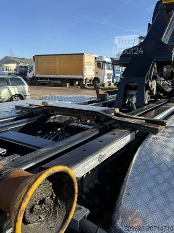 Camión portacontenedores de gancho RENAULT T480 Palfinger*Lift-Lenk*hydr. Unterfahrschutz*