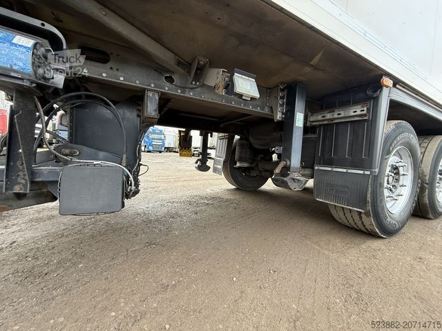 Chladírenský vůz MERCEDES-BENZ Antos 2540 Komplettzug*Lift-Lenk*Durchlader*RET*