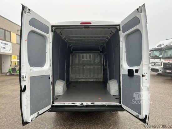 Панельний фургон PEUGEOT BOXER KASTENWAGEN L3H2
