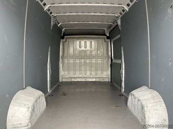 Панельний фургон PEUGEOT BOXER KASTENWAGEN L3H2