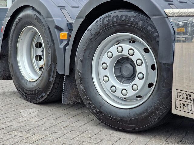 Standart-SZM Volvo FH 13.500 6x2/4 Low roof - MA chassis - PTO/Hyd...