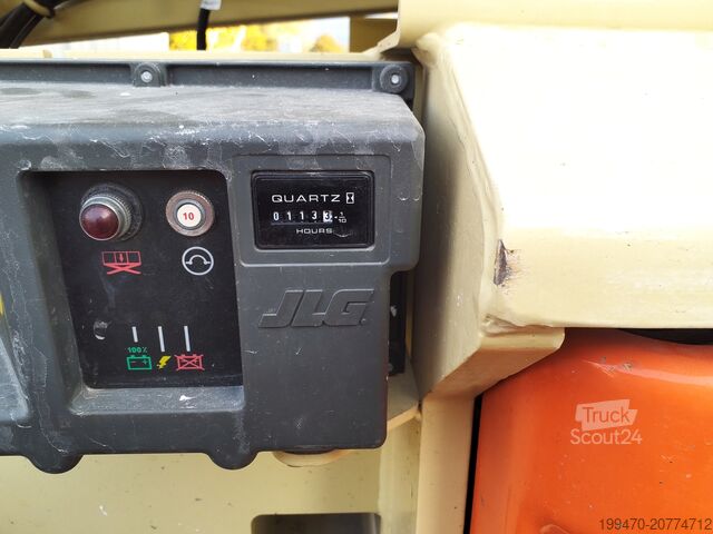 Scherenhubtisch JLG 3246ES (9,68m)