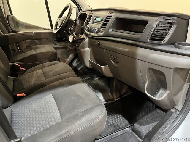 Tovornjak s ploščadjo in žerjavom Ford Transit 350 2.0 TDCI L2 Trend RWD Open Laadbak ...