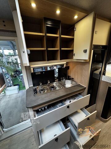 Camping-car semi-intégré HOBBY OnTour T 710 GE Markise RFK  TV AHK DUO Control