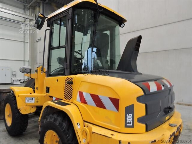 Ładowarka kołowa VOLVO L30G + Fork