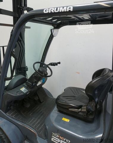 Heftruck Toyota 02-8FDF25